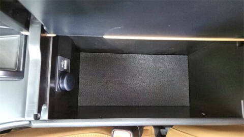 2023 Lexus UX 250h Premium