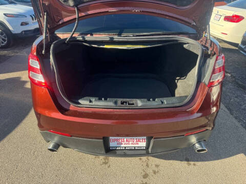 2015 Ford Taurus SEL