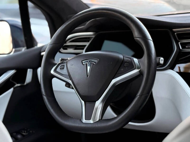 2016 Tesla Model X