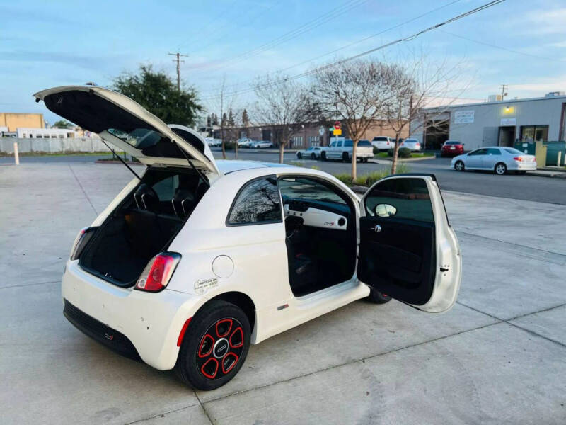 2015 FIAT 500e