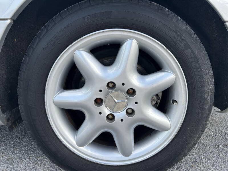 2003 Mercedes-Benz C-Class C 240