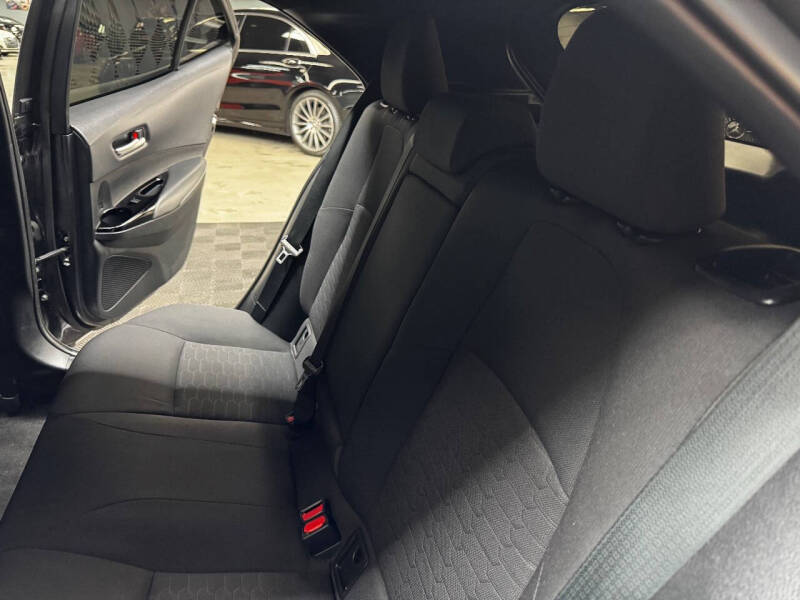 2024 Toyota Corolla Hatchback SE