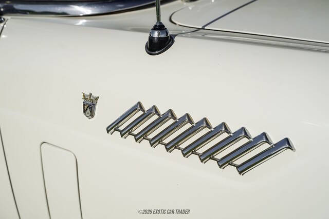 1956 Ford Thunderbird