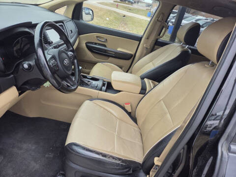 2017 Kia Sedona LX