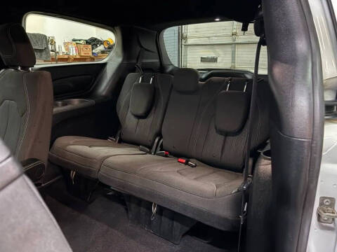 2019 Chrysler Pacifica Touring Plus