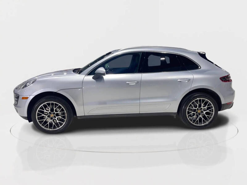 2016 Porsche Macan S