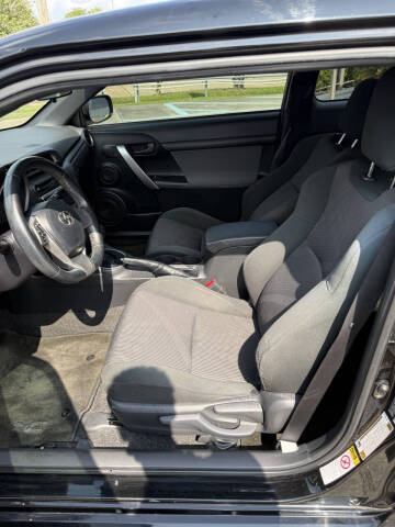 2011 Scion tC