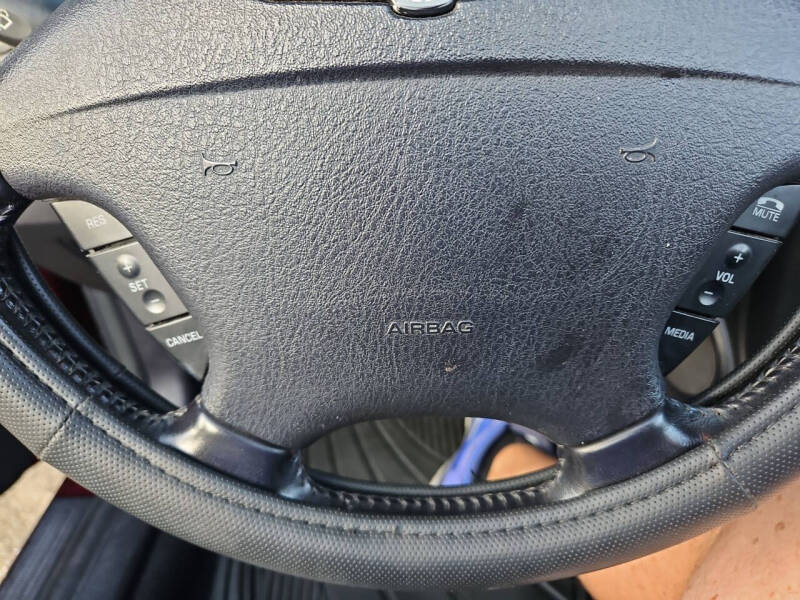 2004 Ford Thunderbird Deluxe