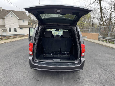 2018 Dodge Grand Caravan SE