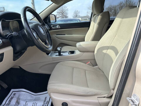 2015 Jeep Grand Cherokee Laredo