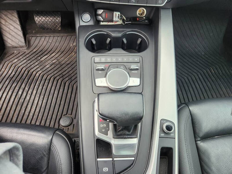 2017 Audi A4 2.0T quattro Premium