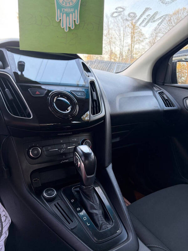 2015 Ford Focus SE