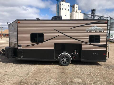 2022 Glacier 17’ RV EXPLORER