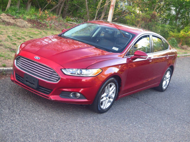 2013 Ford Fusion SE