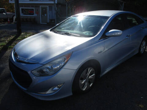 2013 Hyundai Sonata Hybrid for sale at Rodger Cahill in Verona PA