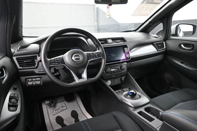 2023 Nissan LEAF S