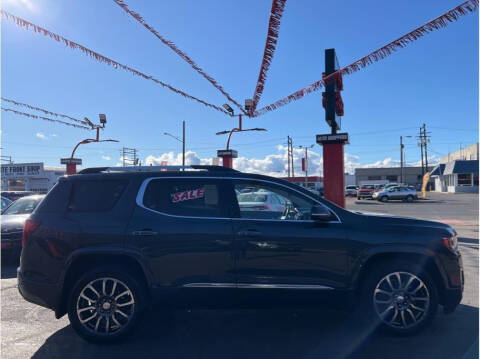 2020 GMC Acadia Denali