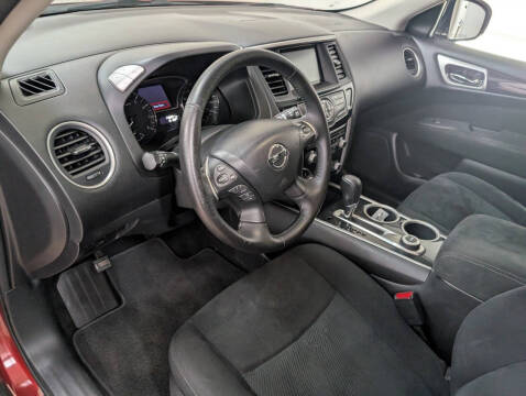 2013 Nissan Pathfinder S