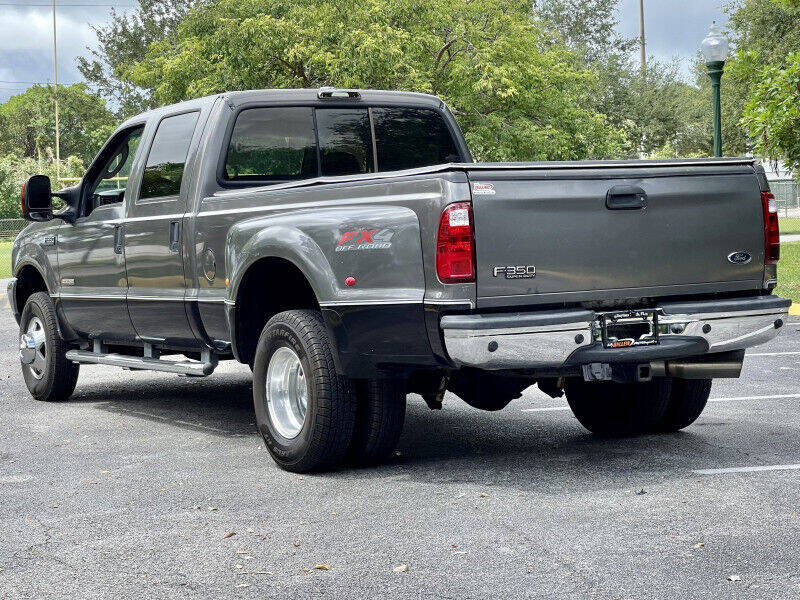 2003 FORD F-350 Pickup - $15,995