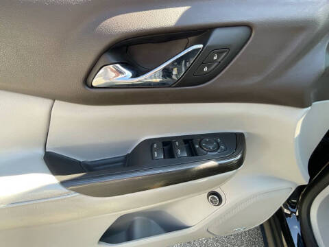 2017 GMC Acadia SLT-1