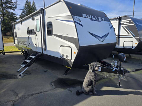 2025 Keystone RV BULLET 2870QBWE for sale at Roseburg RV Center - Bullet in Roseburg OR