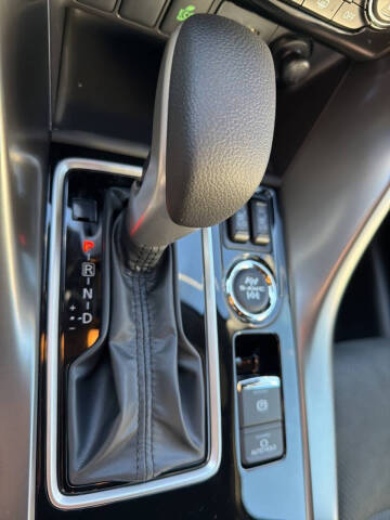 2025 Mitsubishi Eclipse Cross Black Edition