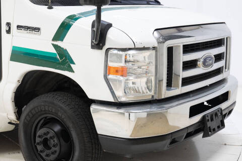 2016 Ford E-Series E-350 SD