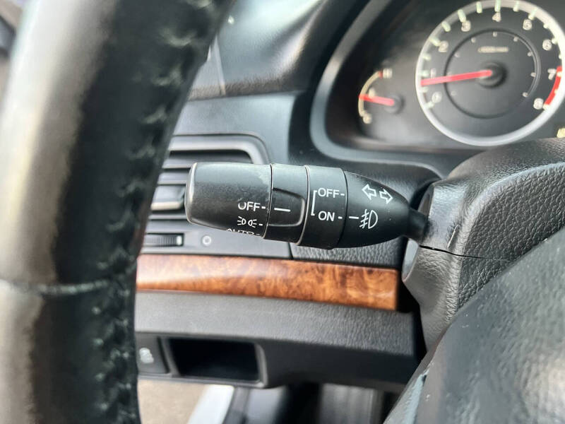 2012 Honda Accord EX-L V6 w/Navi