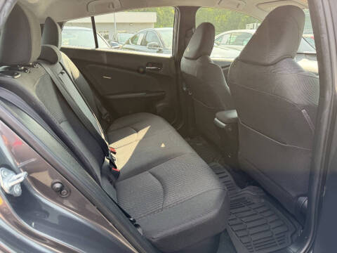 2016 Toyota Prius Two