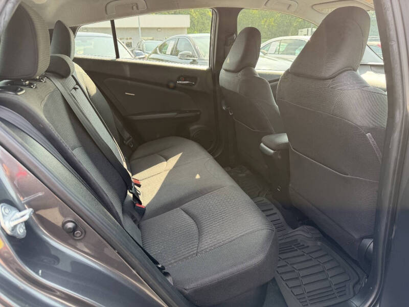 2016 Toyota Prius Two