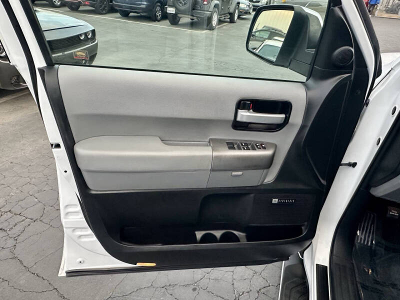 2012 Toyota Sequoia Limited