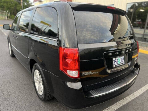 2012 Dodge Grand Caravan Crew