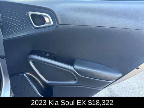 2023 Kia Soul EX