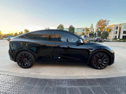 2023 Tesla Model Y Performance