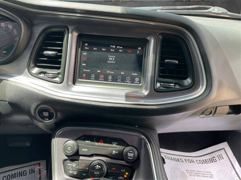 2018 Dodge Challenger SXT
