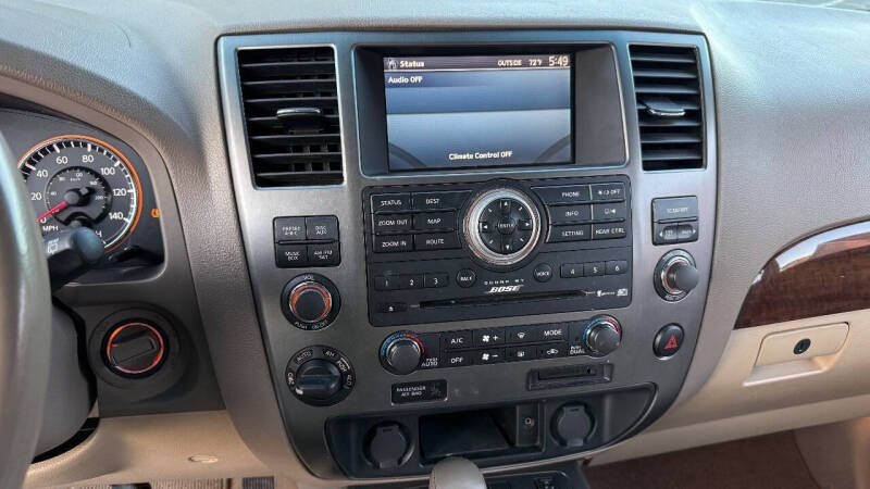 2011 Nissan Armada Platinum