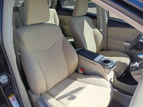 2012 Toyota Prius v Two