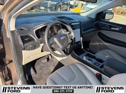 2021 Ford Edge Titanium