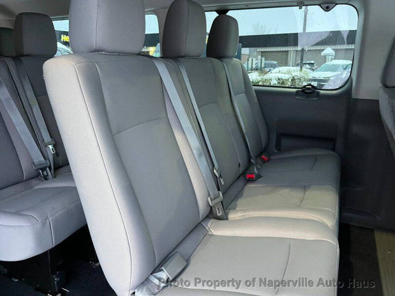 2017 Nissan NV