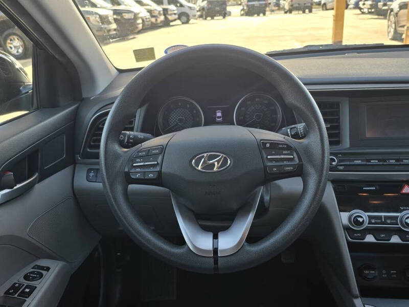 2020 Hyundai Elantra
