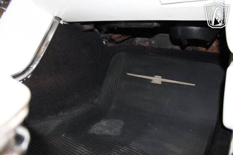 1964 Ford Thunderbird