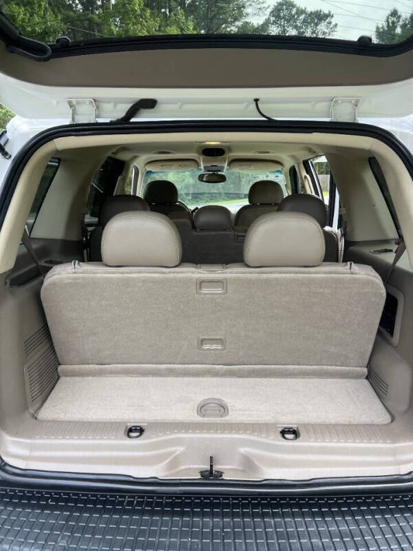 2005 Ford Explorer Eddie Bauer