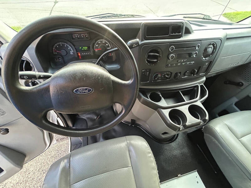 2013 Ford E-Series