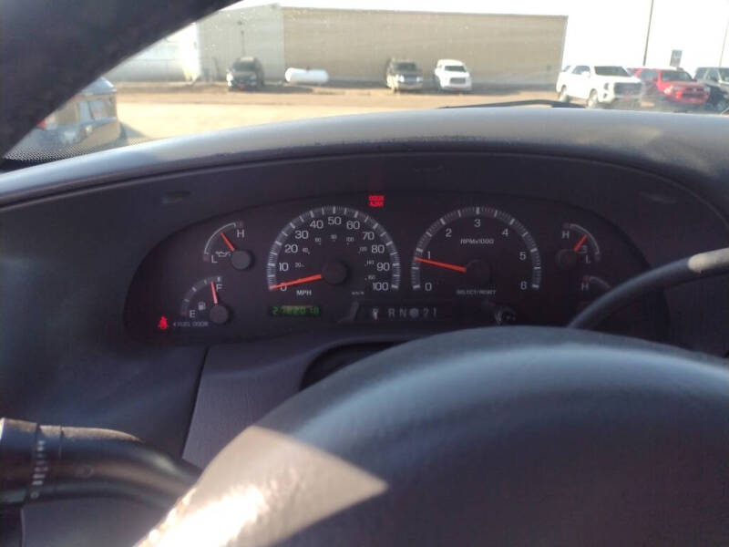 2002 Ford F-150 XLT