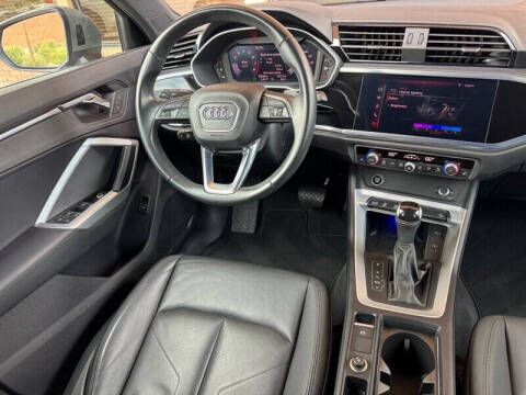 2021 Audi Q3 quattro S line Prem Plus 45 TFSI