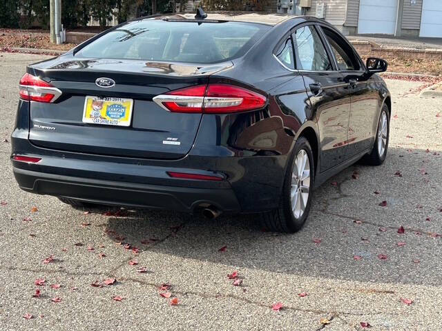 2020 Ford Fusion SE