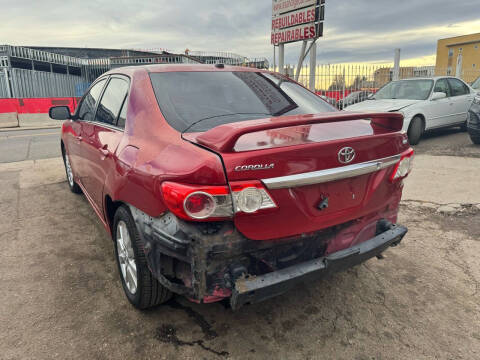 2011 Toyota Corolla LE