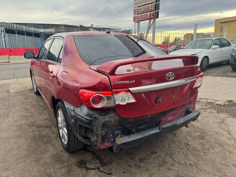 2011 Toyota Corolla LE