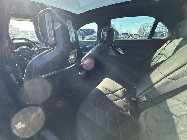 2024 BMW 7 Series 740i