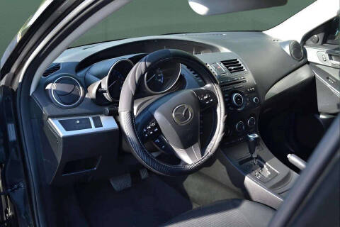 2013 Mazda MAZDA3 i Touring
